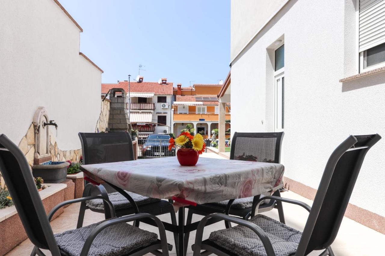 Apartment Vlado Vrsar Eksteriør billede